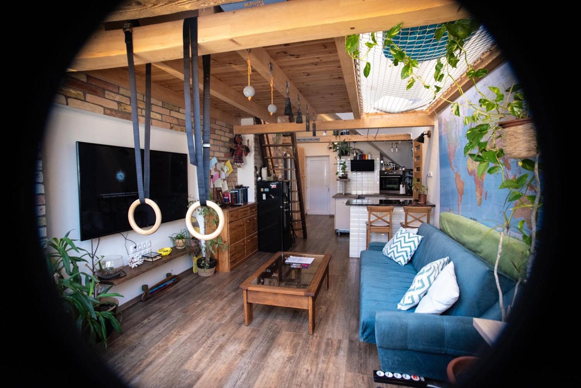 Treehouse Apartment Szeged Exterior photo